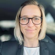 Claudia Moritz's Instagram, Twitter & Facebook