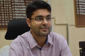 Success Story Of Ias Siddarth Sihag Udaipur À¤à¤¦à¤¯à¤ª À¤° À¤ À¤¯ Ias À¤ªà¤¹à¤² À¤à¤ À¤à¤° À¤« À¤° À¤°à¤¹ À¤ª À¤² À¤¸ À¤à¤§ À¤ À¤° À¤² À¤ À¤¨ À¤ À¤¸ À¤ª À¤ Ias À¤ À¤® À¤ À¤² À¤ À¤¨ À¤ À¤à¤¨ À¤¹ À¤ À¤ À¤¬ À¤¨ Patrika News Shah received a graduate degree from gujarat university. ias siddarth sihag udaipur