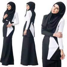 Anda tengah mencari contoh desain kaos kelas berikut kami upload contoh desainnya. 25 Trend Terbaru Baju Kurung Moden Hitam Putih Little One Scandles