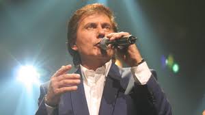 Frank michael les hits de frank michael volume 2. Frank Michael A Coudekerque Branche Ici C Est Tres Chaleureux