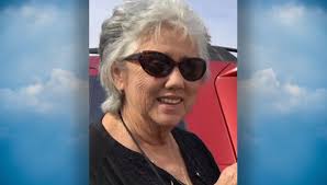 Dawn Moline's Instagram, Twitter & Facebook