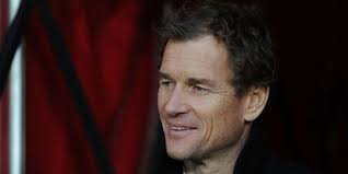 Former Gunner sacked by Augsburg