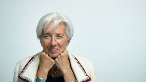 Ile ilgili yaptığı açıklamada, önceki merkez bankası başkanı'nı görevden aldık, çünkü laf dinlemiyordu demişti. Son Dakika Haberi Christine Lagarde Secilirse Avrupa Merkez Bankasi Baskani Olacak Ilk Kadin