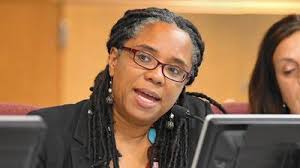 Press Clippings 12/31/2017 ---Courier News--- 12/31/17 Year in Review:  Elections, U46 board rule year's news