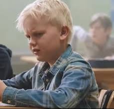 Oglądałam ten filmik wiele razy, a za każdym razem łezka zakręciła się w  oku. To prawdziwe człowieczeństwo i ludzka dobroć. ❤️