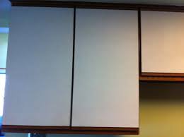 can i paint vinyl front kitchen cabinets?