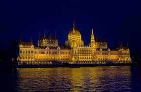 Information about the hungarian parliament in budapest. Parlament In Budapest Houses Of Parliament Budapest Cologne Cathedral