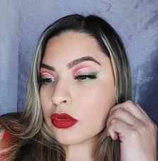 Serena Abrams's Instagram, Twitter & Facebook