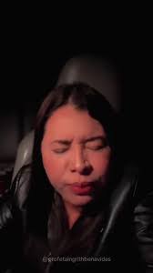 Ingrid Benavides's Instagram, Twitter & Facebook