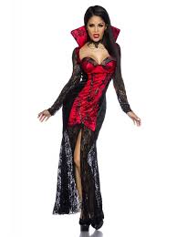 I vestiti tradizionali da vampiro sono lunghi e di solito arrivano fino alla caviglia. Sexy Costume Da Vampiro Nero E Rosso