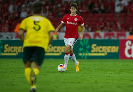 Conheça as musas que os inspiram fora dos gramados! Convocados William E Dourado Desfalcam Inter Veja Torcedores Noticias Sobre Futebol Games E Outros Esportes