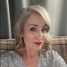 Mrs Dickinson (@D_Dickinson13)