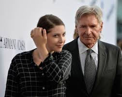 The 6 feet (1.85m) tall veteran actor has a rather large family tree and we are only talking nuclear. Harrison Ford Is A Proud Father To His 5 Kids Meet The Indiana Jones Star S Happy Family