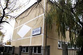 Colegiul naţional emil racoviţă (cner) este o instituţie de învăţământ primar, gimnazial şi liceal din bucureşti, situată în sectorul 2, pe colegiul naţional emil racoviţă. Colegiul NaÈional Emil RacoviÈÄ