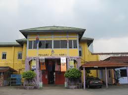 Kepolisian ri memutuskan mencopot seorang perwira polisi yang menendang seorang perempuan diduga pencuri di sebuah toko di pangkal pinang, provinsi bangka belitung. Penjara Di Malaysia Wikipedia Bahasa Melayu Ensiklopedia Bebas