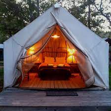 In santa barbara, stepping out of your abode and onto the beach doesn't always mean you have to splurge on an expensive seaside resort. Glamping Safari Tent Style At El Capitan Canyon Near Santa Barbara Tent Glamping Safari Tent Tent