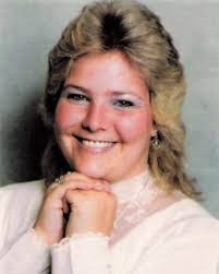 Candace Welch's Instagram, Twitter & Facebook