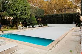 Couverture De Piscine Automatique Tp Ft Model Ecoroll Model Favaretti De Securite A Lattes Pour Piscine Enterree