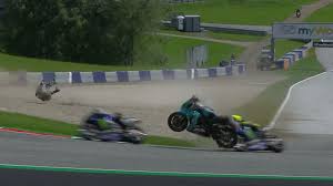 Follow your favorite team and driver's progress with daily updates. Rossi And Vinales Narrowly Avoid Morbidelli S Crashed Motogp Bike Autoblog