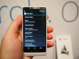 Features and specs include a 4.3 inch screen, 8mp camera, 1gb ram, snapdragon s4 plus processor, and 2000mah battery. Motorola Droid Razr M Verizon Wireless