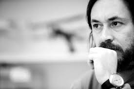 The Art of Time: Marc Newson and the "Pod"