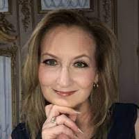 Deborah Koelling's Instagram, Twitter & Facebook