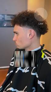 Adrian Nuñez One Day into Listing Videos