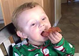 Kid Tries Bacon For The First Time Video