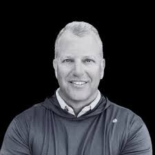 Everyone's obsessing over the algorithm. Meanwhile, I posted once and  reached 1,000 people. (and, yes, I used to reach exponentially more,  consistently) Here's what nobody wants to hear: The…