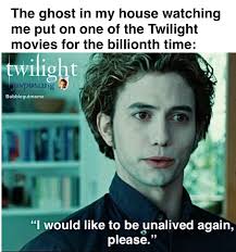 YALL WANNA SEE A REAL ECLIPSE DONT PAY YO LIGHT BILL 💡⚠️