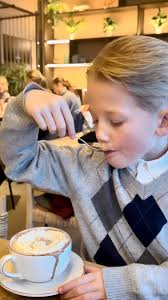 Gratulerer så mye med 23 års dagen til den snilleste og mest hjertevarme  sjelen jeg kjenner, min sjelevenn for alltid som jeg elsker så høyt William  Augustin!!😍🥰👑🎈🎉 Kan ikke tro at de