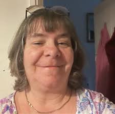 Want to support BIG OLD TREES? One of my all time favs. This stunning  ancient tree along with many many more deserve more TREEspect! Please do  sign this petition to the Welsh