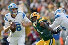 Packers and Lions Set the Stage for a Thanksgiving Showdown