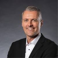 100+ "Daniel Reichen" profiles