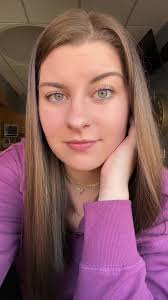 Navigating Parenthood: Support for Moms and Families