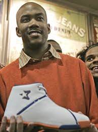 Fearthefro (big ben, body, debo) position: Wallace Signs On To Endorse Affordable Marbury Shoes