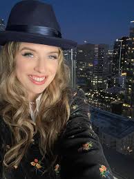 ZZ Ward