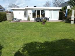 Eingezäunter garten luxus ferienhaus ferien mit hund offene küche unterkunft ferienwohnung badezimmer baden niederlande holland. Pin Auf Ostsee Urlaub Mit Hund