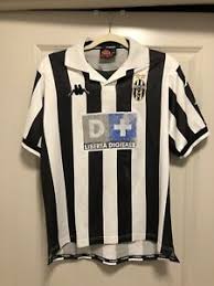 A fitting tribute to juventus' enduring style, this adidas football jersey keeps things timeless in dark blue. Soccer Jersey Trikot Camiseta Maillot Sport Juventus Away Zidane 21 Size M Ebay
