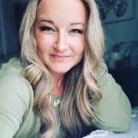 Kathy Blakeman's Instagram, Twitter & Facebook