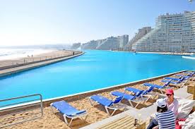 World S Largest Pool The Crystal Lagoon Chile 03 Big Swimming Pools Amazing Swimming Pools Beaches In The World