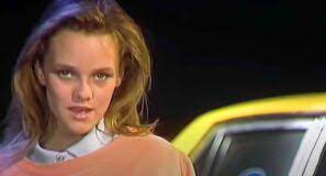 Jun 28, 2021 · vanessa paradis sublime dans une robe à fleurs au violet tendance. Vanessa Paradis Official 80 S Music Videos