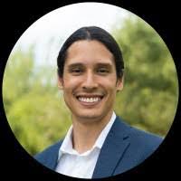 Wally Perez's Instagram, Twitter & Facebook