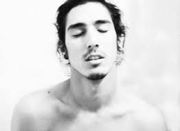 Az orgazmus pillanatát örökíti meg az arcokon egy fiatal fotóművész