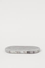 Maybe you would like to learn more about one of these? Bandeja De Marmol Gris Marmol Home H M Es In 2021 Naturmaterial Marmor Braun Beige