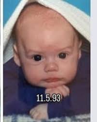 and just like that…my favorite youngest child is 31! 😳 Don't blink. It  goes waaaaayyyyy too fast! Happy birthday @colecameroon 🎂🤗❤️! “I'll love  you forever, I'll like you for always. As long