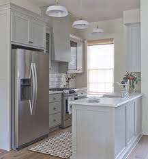 56 Chic Kitchen Ideas For Small Apartment Roundecor Condo Kitchen Remodel Kitchen Remodel Layout Condo Kitchen