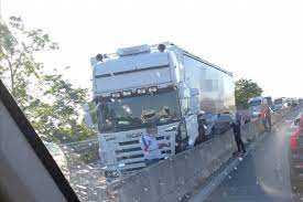 Due feriti gravi a bari | amobari1908. Molfetta Grave Incidente Tra Bisceglie E Trani Ss16 Bis Bloccata Verso Foggia