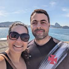 After I finish playing with Lune solo, I'll try just with Sciel to see how  long she can last playing solo.