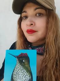 Le Colibrí nos recuerda lo resilientes que podemos ser. Teniendo la  capacidad de adaptarse a lo que nos acontece. Como ese colibrí que puede  volar para atrás y para adelante. Avanzando en